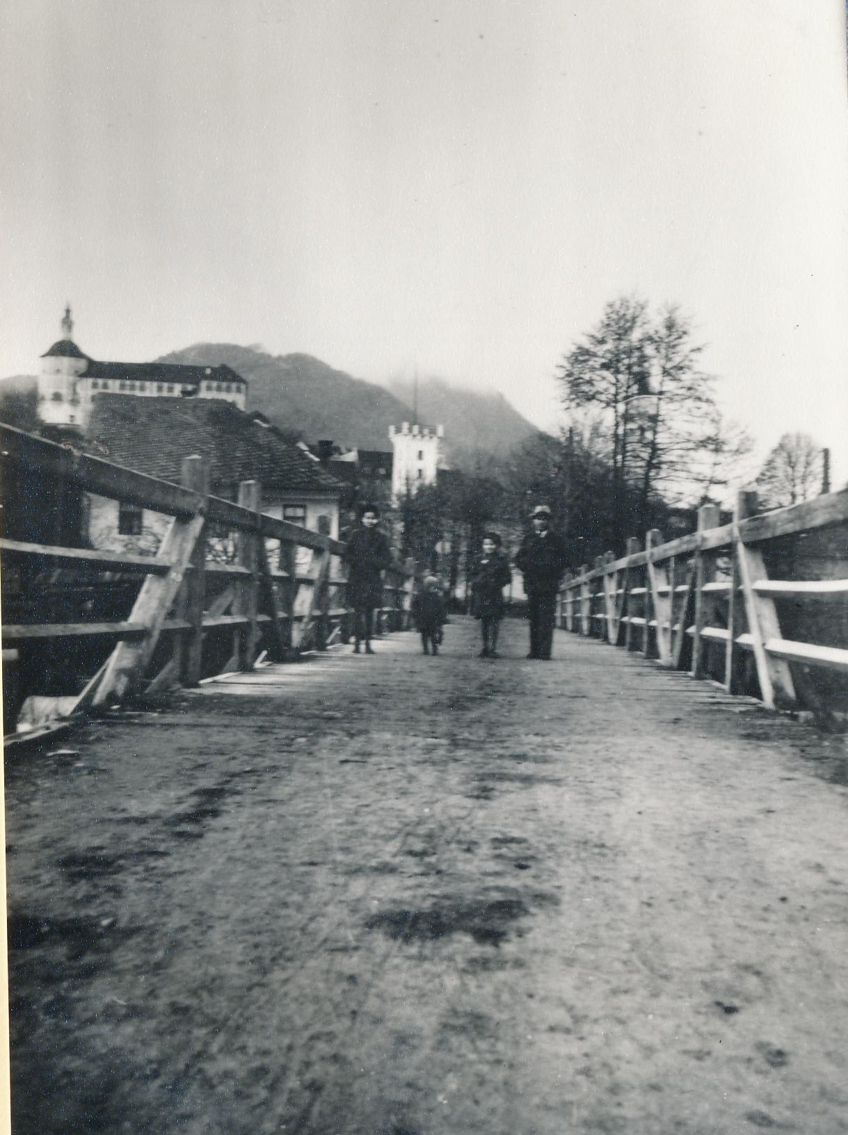 eika image
